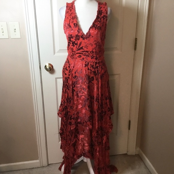 Alice + Olivia Sleeveless Silk Blend Floral Ruffled Dress - 4 - Picture 3 of 11